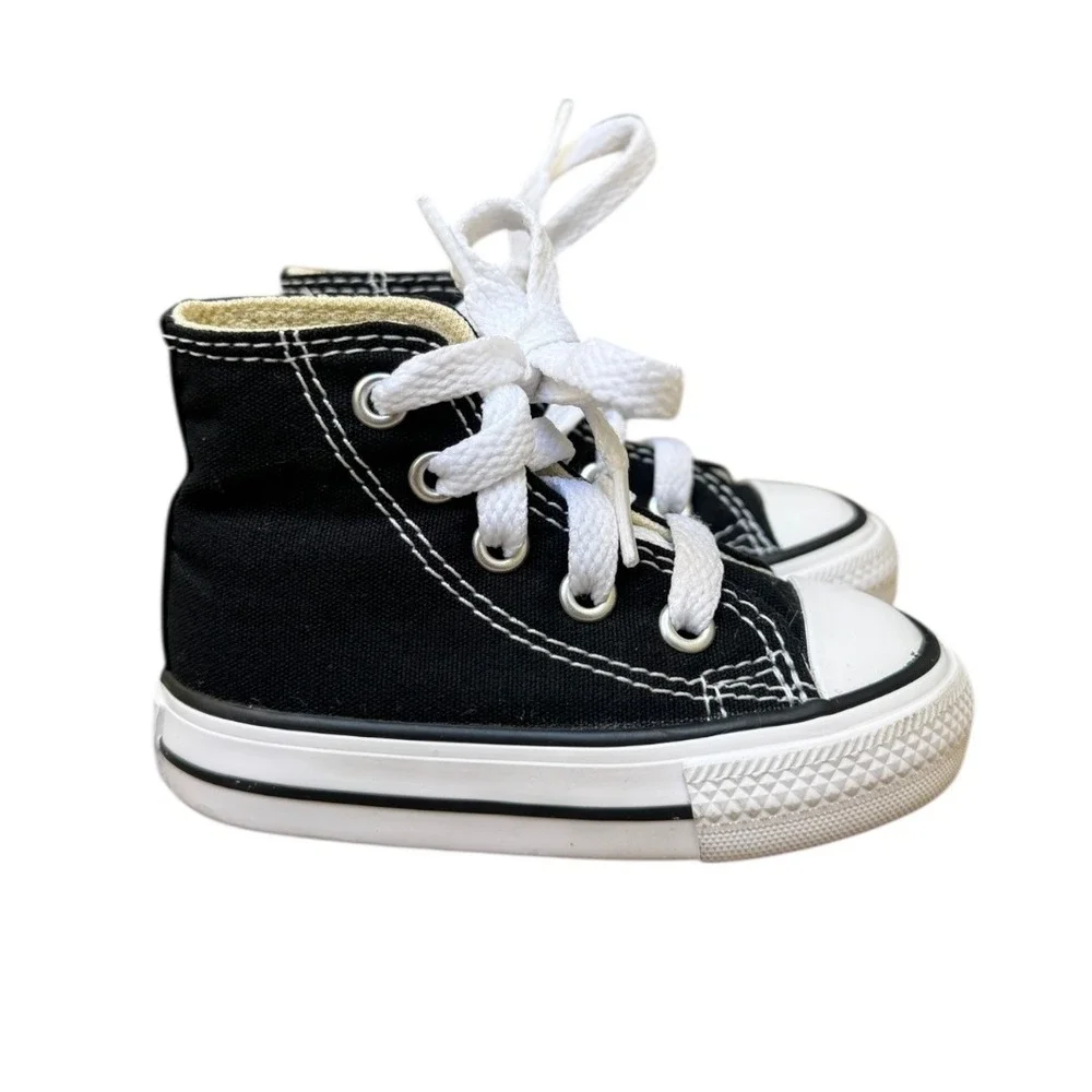 Converse Chuck Taylor All Star High Top Black‎ White Infant Size 3